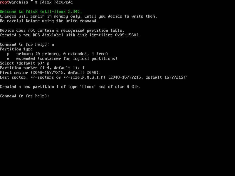 Crear particiones fdisk Arch Linux
