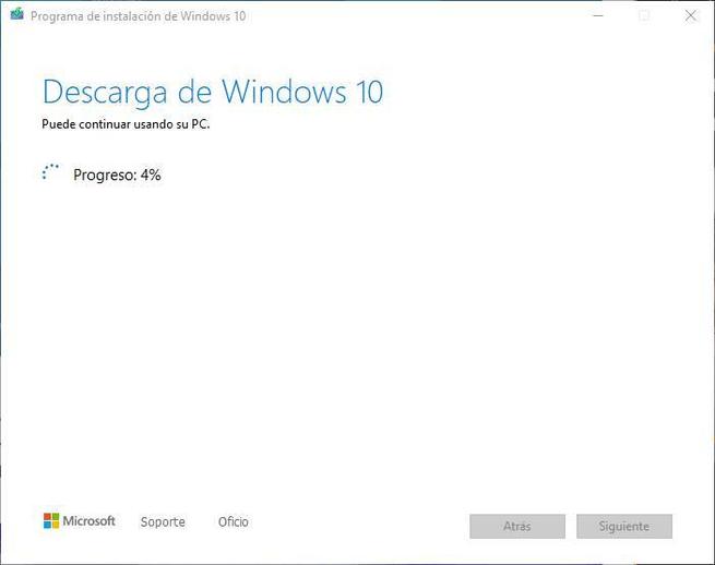 Crear USB para instalar Windows 10 - Descargando Windows 10