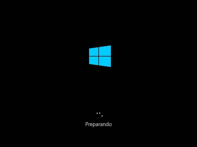 Preparing Windows 10 Setup Wizard - 1