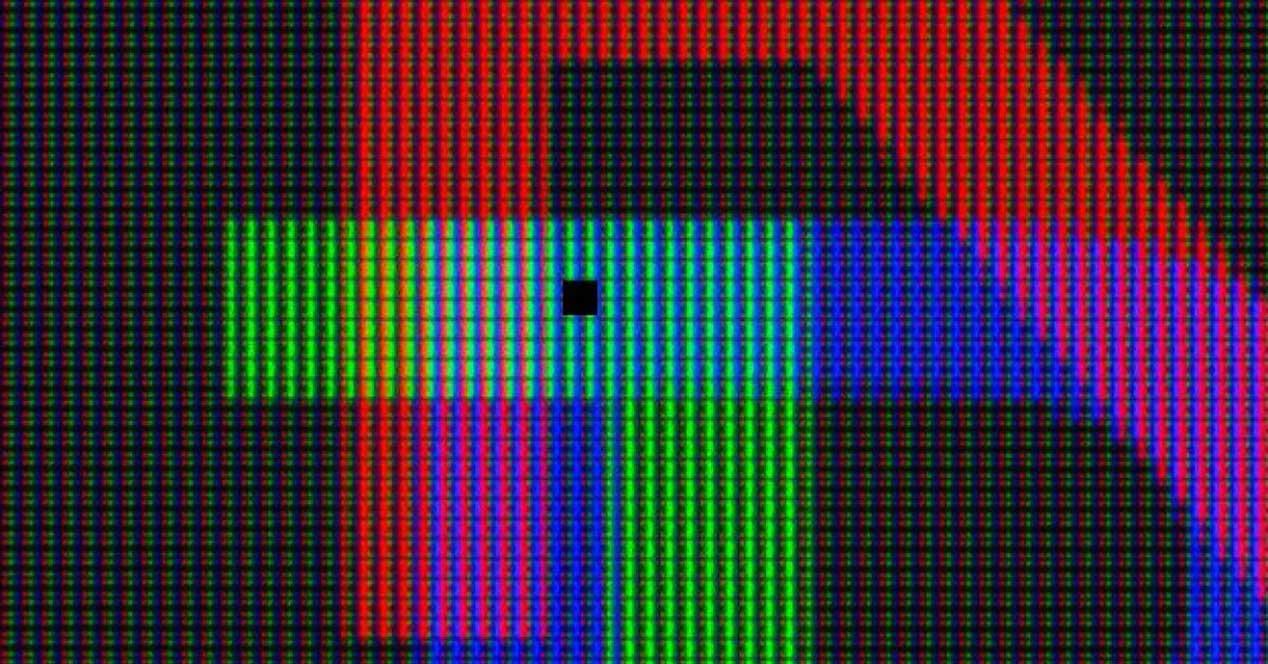 Pixeles muerto pantalla ordenador