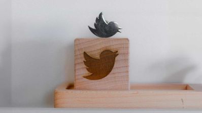 Twitter en madera