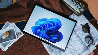 Tablet con Windows 11 y fotos