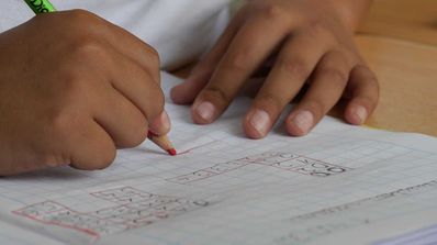 vuelta cole estudiante
