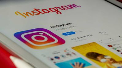 movil instagram logo