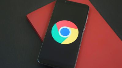 Movil con simbolo Google Chrome