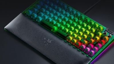 Teclado Razer RGB reposamuñecas.