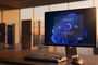 Pantalla de inicio de Windows 11 26H2 con el menú de configuración abierto