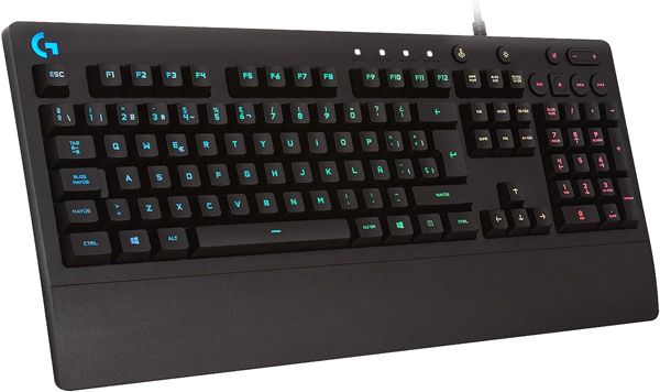 Teclado gaming Logitech oferta Amazon.