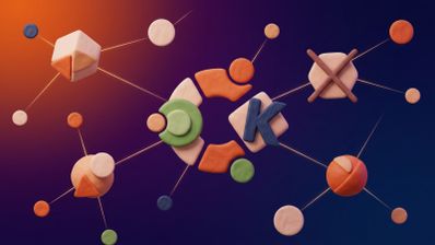 Composición artística con figuras geométricas tridimensionales que representan los logotipos de Ubuntu, Ubuntu MATE y la letra K de Kubuntu sobre un fondo degradado.